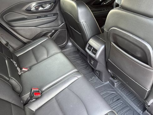 Used 2024 GMC Terrain AT4 w/ LPO, Floor Liner Package AWD/4WD image 17