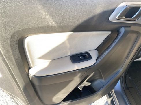 Used 2022 Ford Ranger XLT w/ Equipment Group 301A Mid image 12