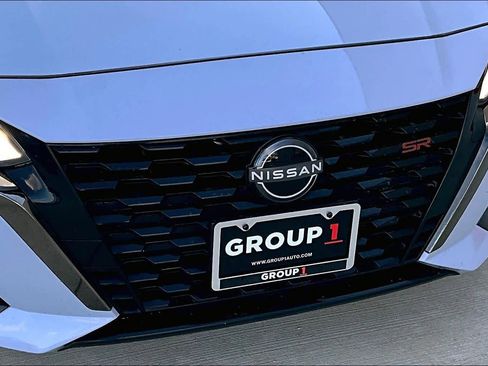 Used 2024 Nissan Altima 2.5 SR FWD image 30