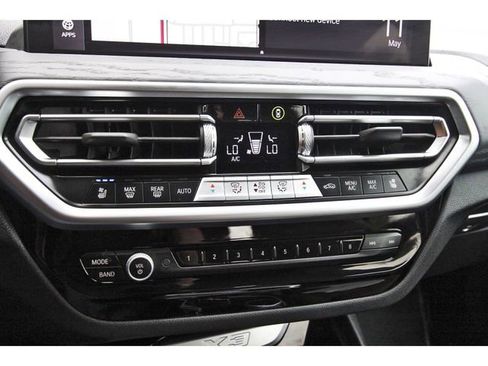 Used 2024 BMW X3 sDrive30i w/ Premium Package w/ZPA RWD image 25
