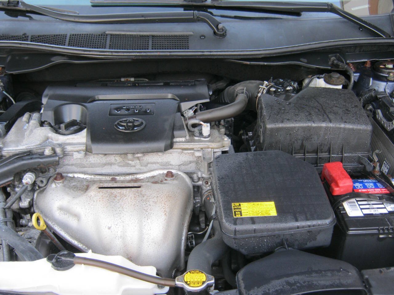 Used 2014 Toyota Camry LE FWD image 14