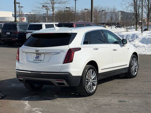 Used 2024 Cadillac XT5 Premium Luxury w/ Technology Package image 6
