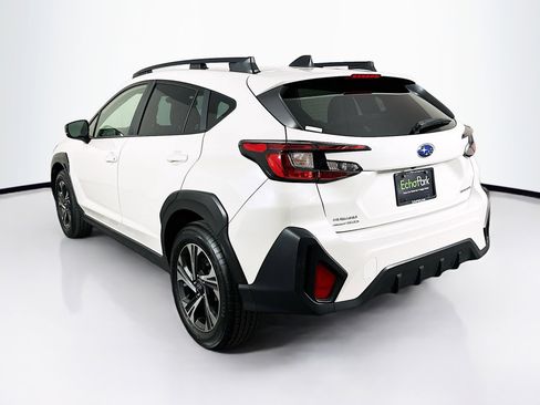 Used 2024 Subaru Crosstrek 2.0i Premium image 5