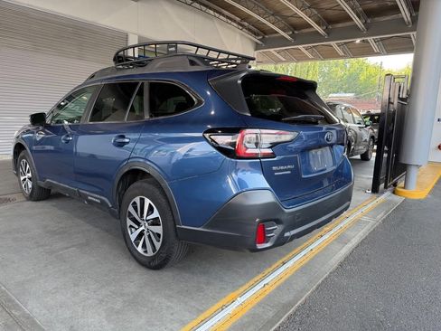 Used 2020 Subaru Outback Premium AWD/4WD image 5