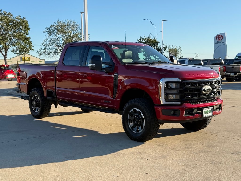 Used 2023 Ford F250 Lariat w/ Tremor Off-Road Package AWD/4WD image 4