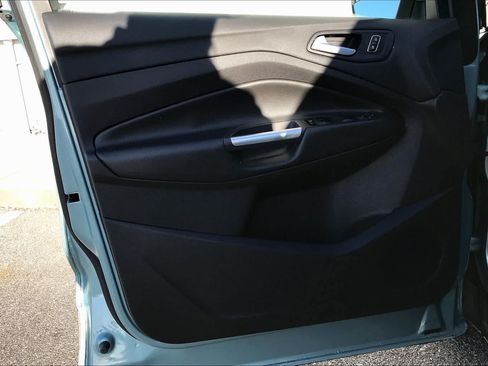 Used 2013 Ford Escape SE FWD image 26