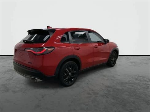 Used 2023 Honda HR-V Sport image 4