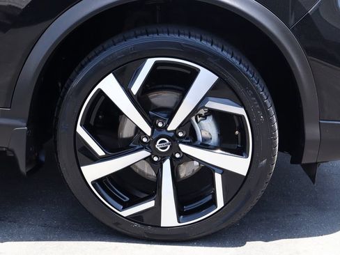 Used 2022 Nissan Rogue Sport SL w/ Premium Package AWD/4WD image 10