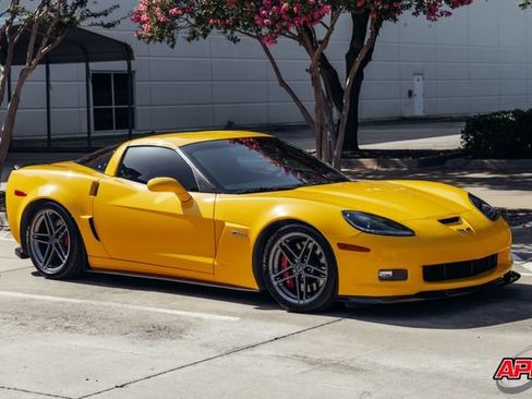 Used 2008 Chevrolet Corvette Z06 w/ Preferred Equipment Group RWD image 33