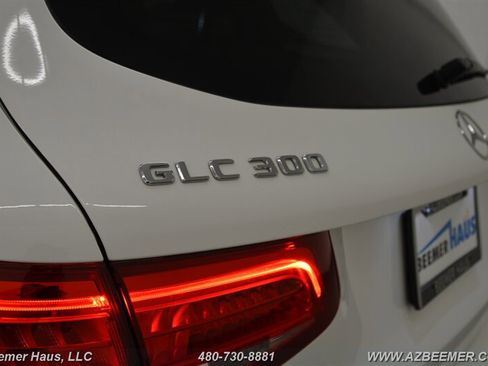 Used 2019 Mercedes-Benz GLC 300 image 38