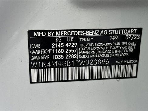 Used 2023 Mercedes-Benz GLB 250 GLB 250 image 31