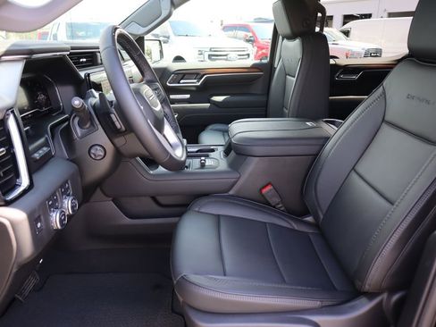 New 2026 GMC Sierra 1500 Denali AWD/4WD image 18