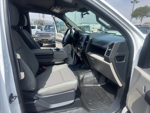 Used 2022 Ford F250 XL w/ Power Equipment Group RWD image 20