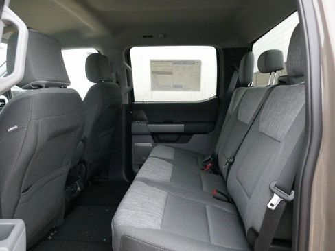 New 2026 Ford F250 XLT w/ XLT Premium Package image 17