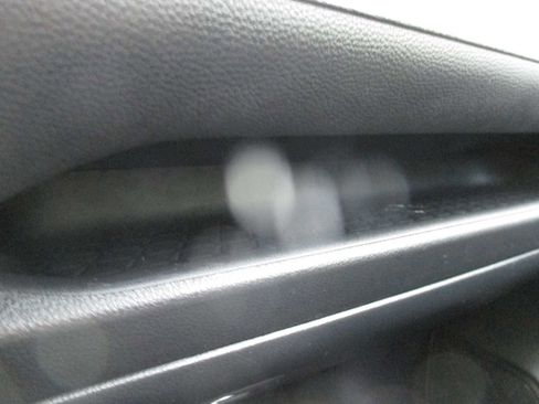 Used 2022 Toyota RAV4 LE image 10