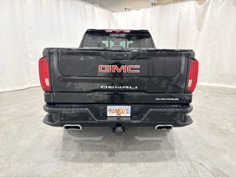 Used 2025 GMC Sierra 1500 Denali w/ Denali Reserve Package AWD/4WD image 4