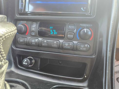 Used 1999 Chevrolet Corvette Coupe w/ Memory Pkg image 22