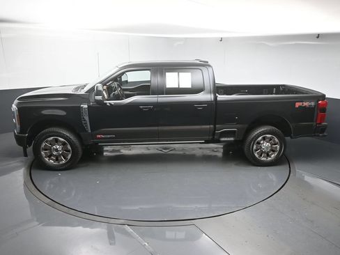 Used 2025 Ford F250 King Ranch AWD/4WD image 44