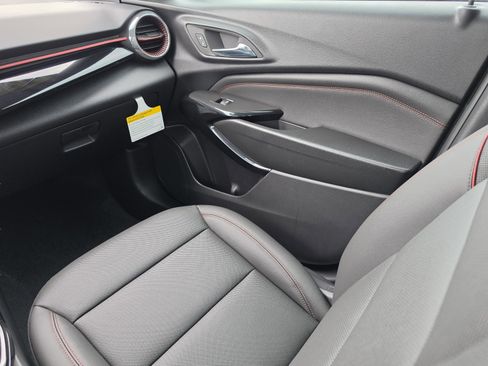 New 2026 Chevrolet Trax RS w/ Driver Confidence Package FWD image 18