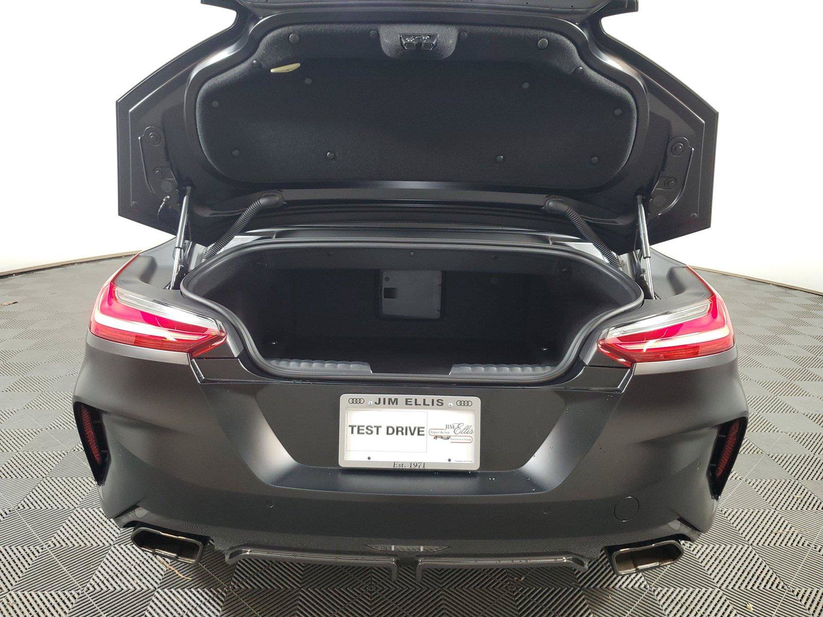 Used 2026 BMW Z4 M40i RWD image 9