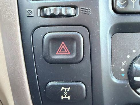 Used 2000 Toyota Land Cruiser AWD/4WD image 26