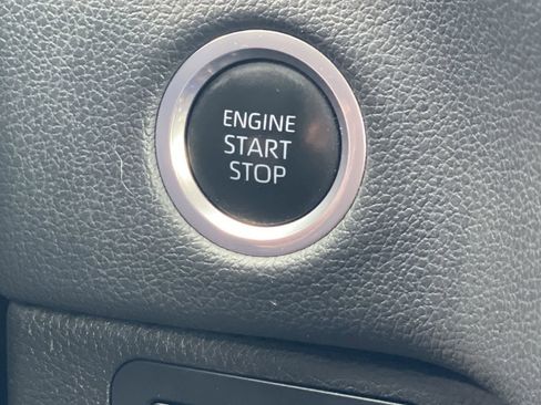 Used 2023 Toyota Tundra Limited w/ Power Package image 39