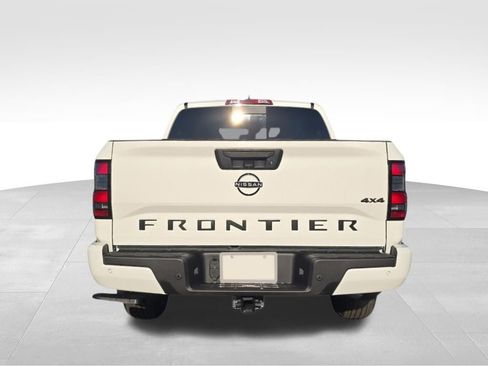 New 2026 Nissan Frontier SV w/ Tow Package image 4