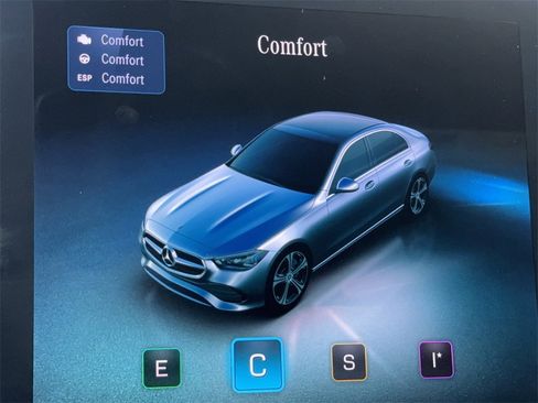 Used 2025 Mercedes-Benz C 300 C 300 NAV,CAM,PANO,HTD STS,BLI image 25