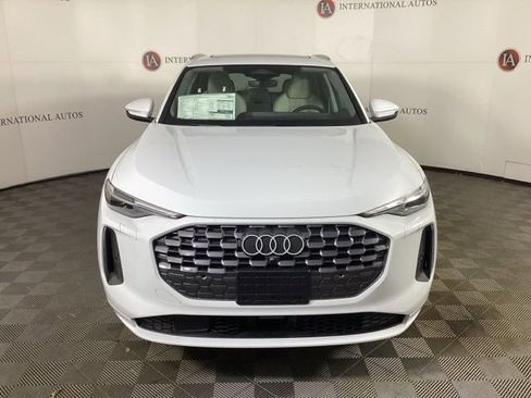 New 2025 Audi Q5 Premium Plus image 2