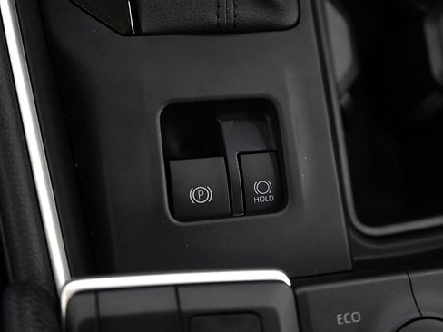 Used 2025 Toyota Grand Highlander AWD image 26