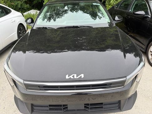 Used 2025 Kia K4 FWD image 6