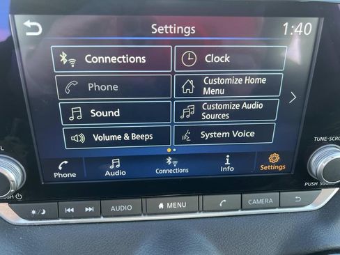 Used 2024 Nissan Sentra SV image 25