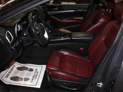 Used 2021 Nissan Maxima Platinum w/ 40th Anniversary Package FWD image 21