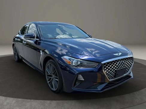 Used 2019 Genesis G70 2.0T Advanced w/ Prestige Package AWD/4WD image 2