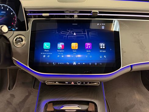 New 2026 Mercedes-Benz E 450 4MATIC Sedan image 18