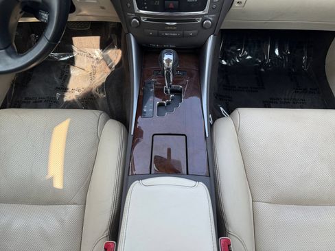 Used 2013 Lexus IS 250 AWD w/ Premium Pkg image 13