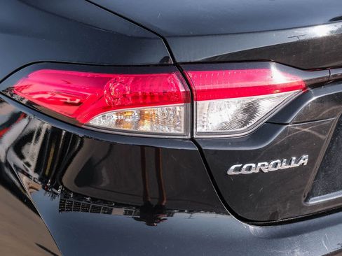 Certified 2024 Toyota Corolla LE FWD image 7