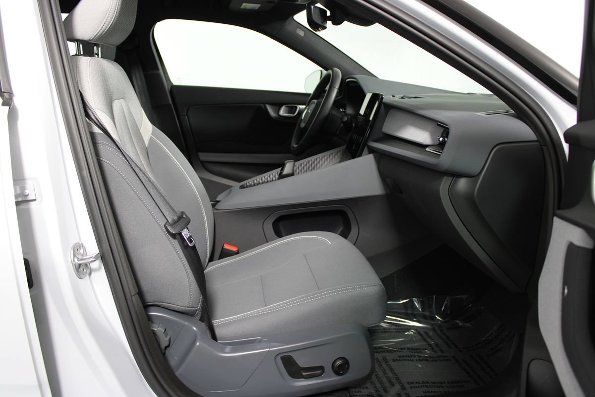 Used 2024 Polestar Polestar 2 AWD/4WD image 21