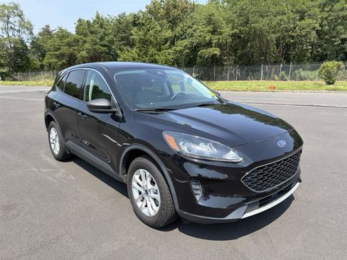 Used 2022 Ford Escape SE AWD/4WD image 3