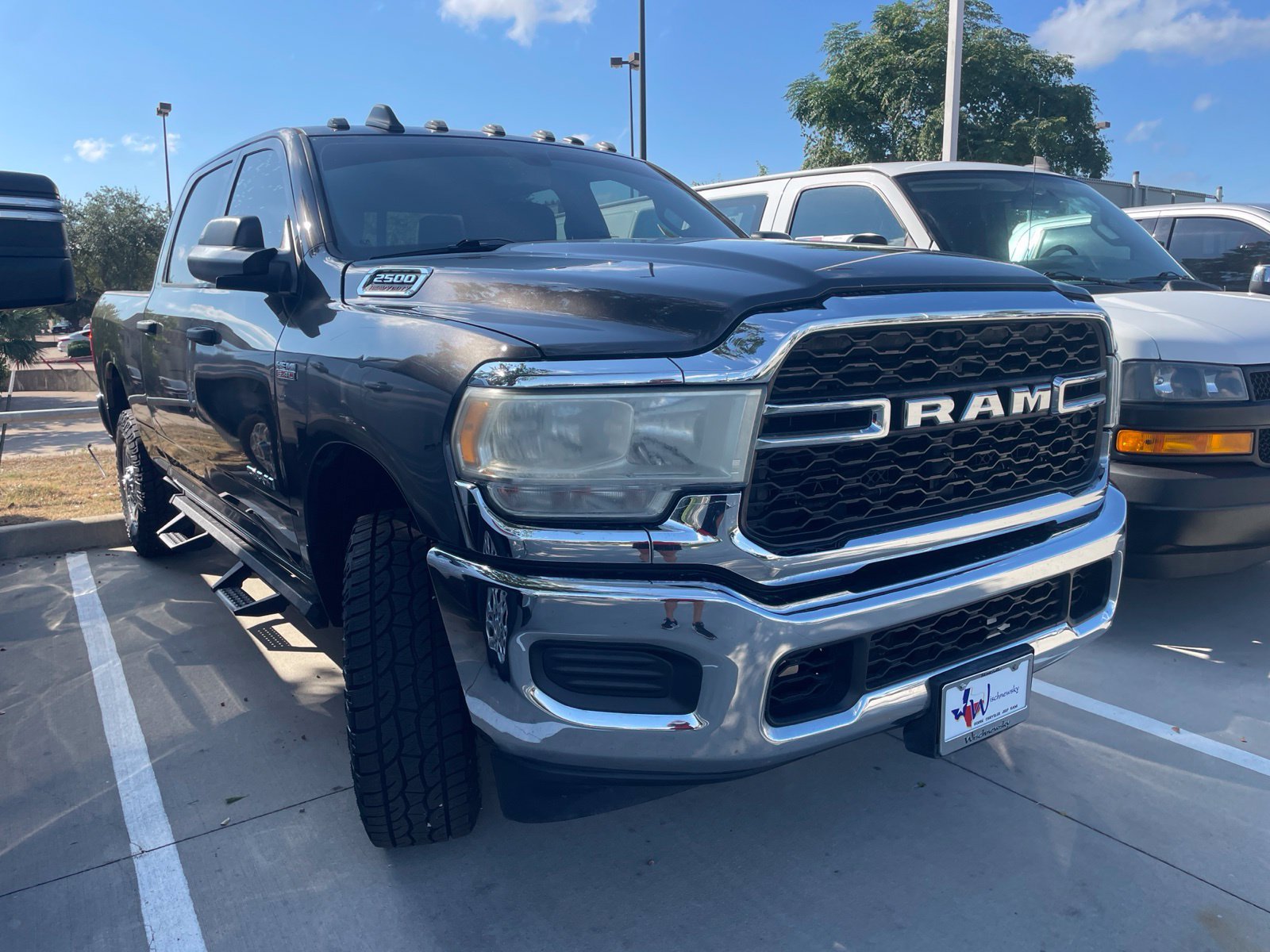 Used 2022 RAM 2500 Tradesman AWD/4WD image 3