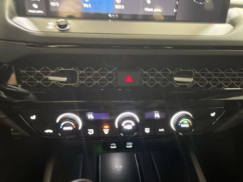 Certified 2025 Honda Accord Sport image 18