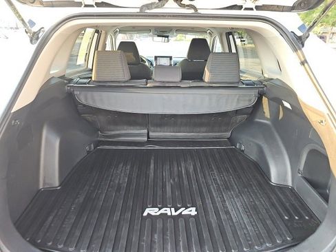 Used 2023 Toyota RAV4 LE image 10