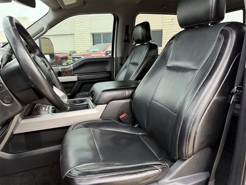 Used 2018 Ford F250 Lariat w/ Lariat Ultimate Package image 23