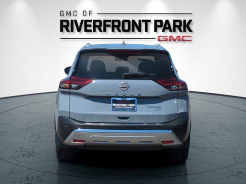 Used 2023 Nissan Rogue Platinum w/ Platinum Premium Package AWD/4WD image 4