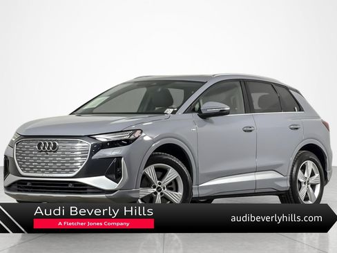 Used 2023 Audi Q4 e-tron Prestige AWD/4WD image 1