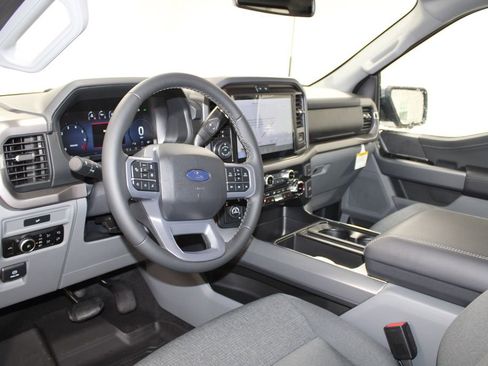 New 2026 Ford F150 XLT w/ Equipment Group 302A MID AWD/4WD image 25