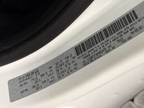 Used 2019 RAM 1500 Tradesman AWD/4WD image 16