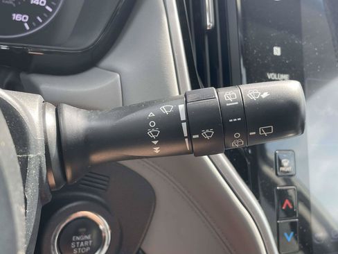 Used 2021 Subaru Outback Premium AWD/4WD image 25