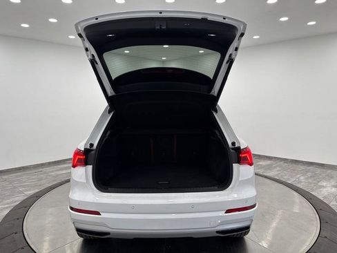 Used 2022 Audi Q3 2.0T Premium w/ Convenience Package image 41