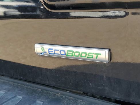 Used 2019 Ford F150 XLT w/ Equipment Group 302A Luxury AWD/4WD image 8